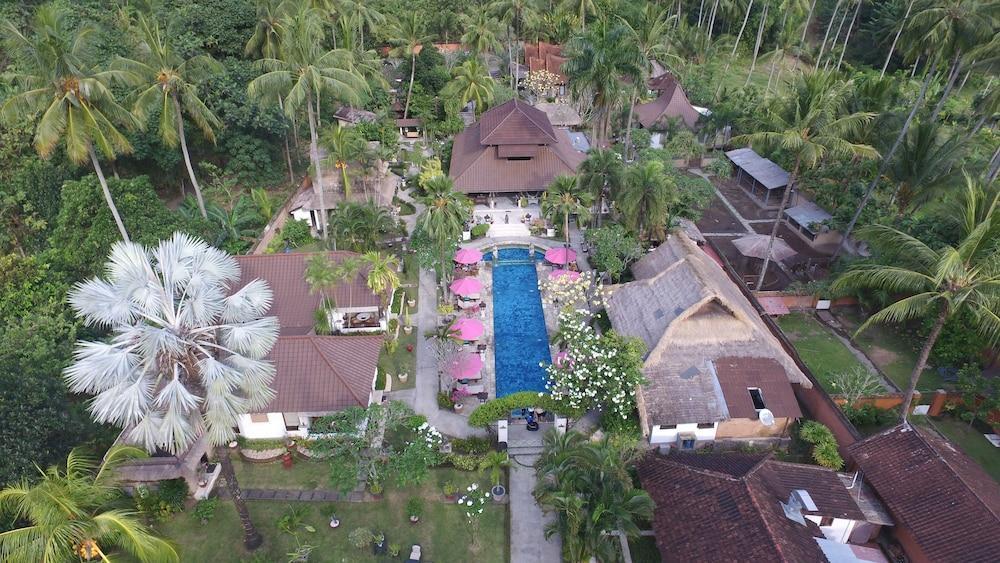 Puri Mas Spa Resort Мангсит Экстерьер фото