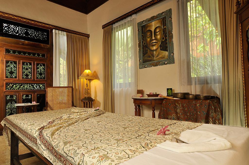 Puri Mas Spa Resort Мангсит Экстерьер фото
